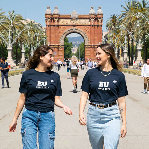 puid_e8b6cea0-b303-4f95-b7cb-6b78299aef21_eiplace_IF_PictureGalleryPart4_18043